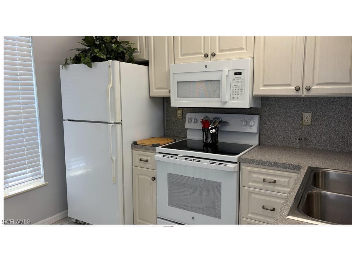 1315 Mainsail Drive #1105 Naples FL 34114 226005621 image1