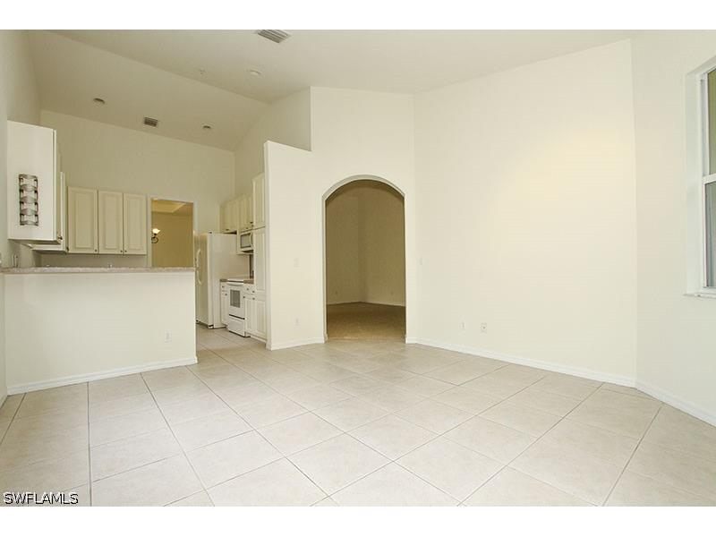 1315 Mariposa Circle #2-204 Naples FL 34105 226020234 image6