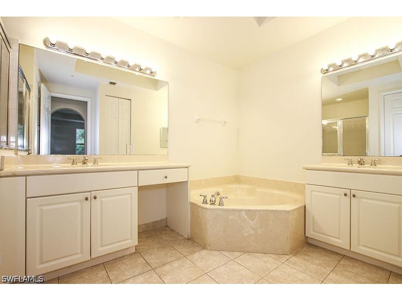 1315 Mariposa Circle #2-204 Naples FL 34105 226020234 image9