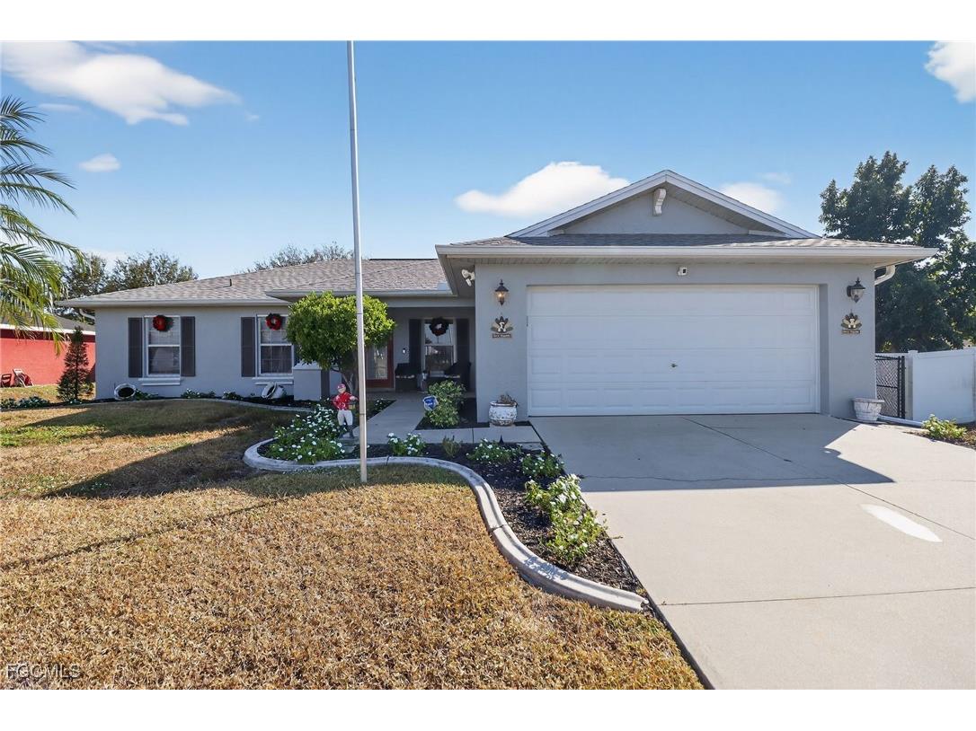 1315 NE 2nd Place Cape Coral FL 33909 2025021695 image1