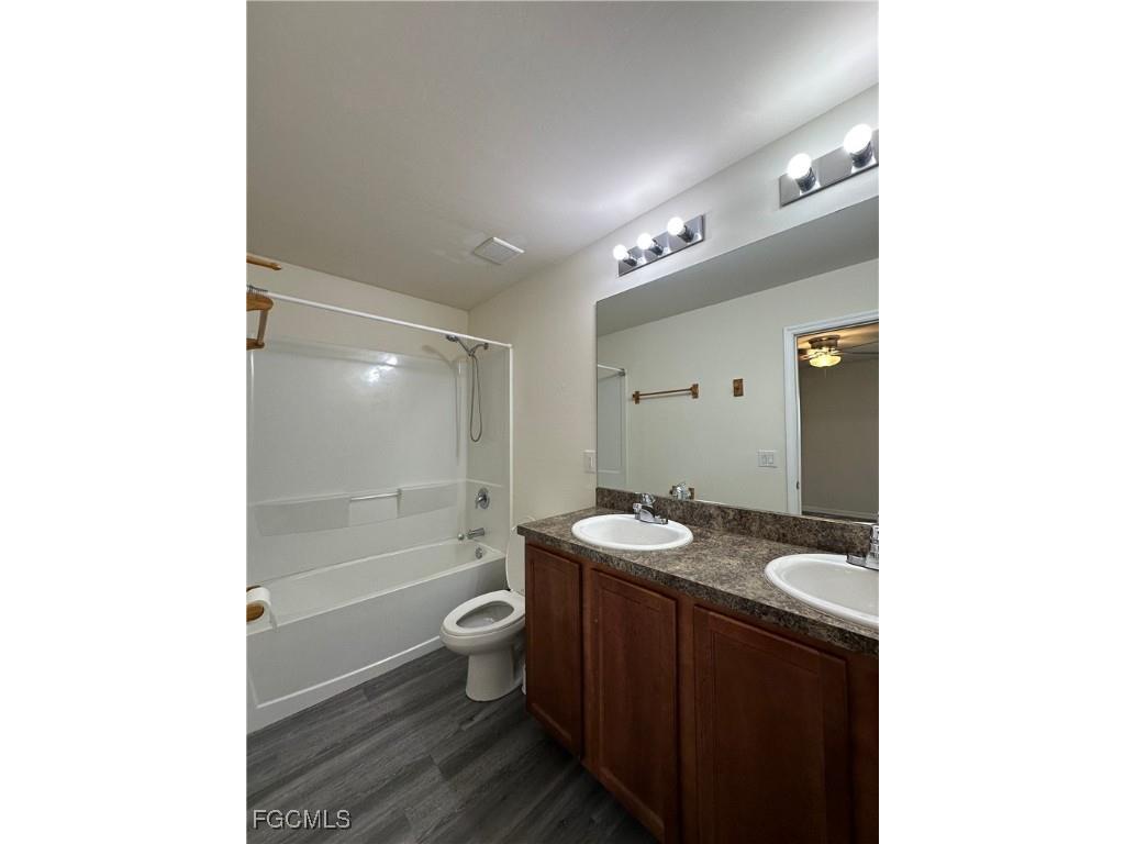 1315 NW 15th Avenue Cape Coral FL 33993 2025023094 image16