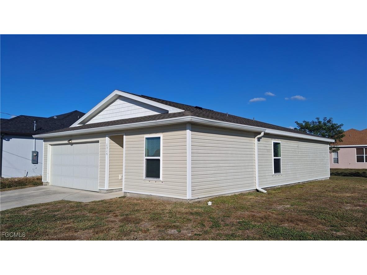 1315 NW 15th Avenue Cape Coral FL 33993 2025023094 image3