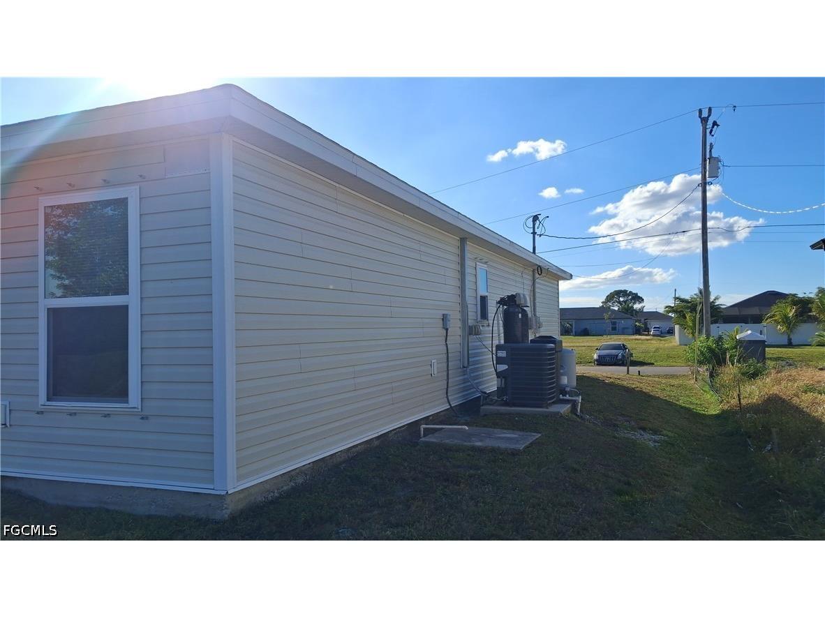 1315 NW 15th Avenue Cape Coral FL 33993 2026021961 image19