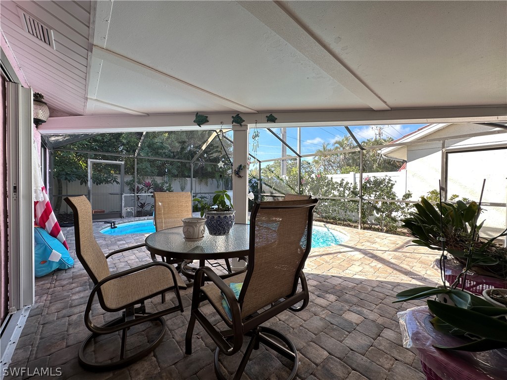 1315 Naples Lake Drive Naples FL 34104 226008986 image22