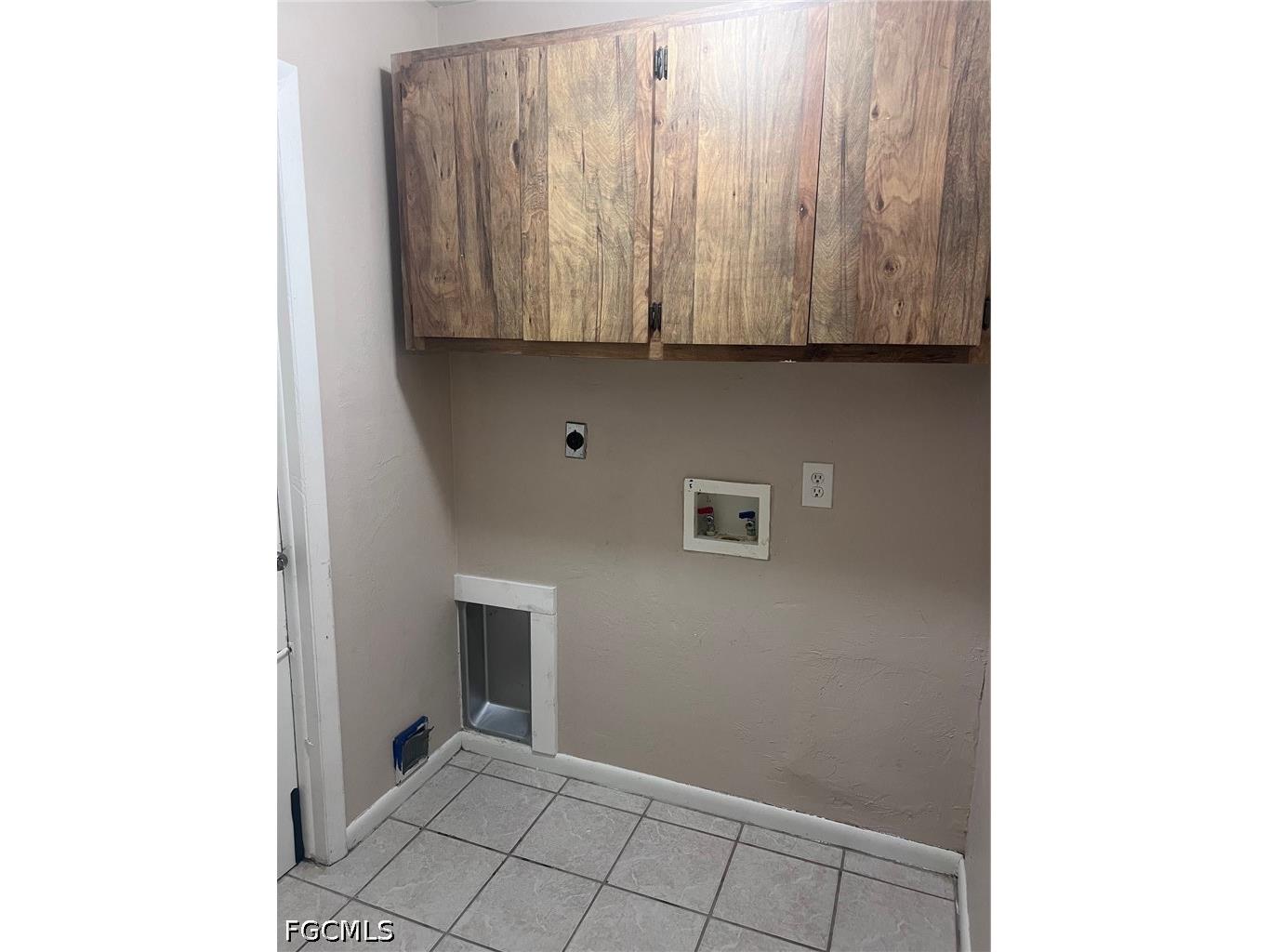 1315 SE 24th Avenue Cape Coral FL 33990 2026020198 image10
