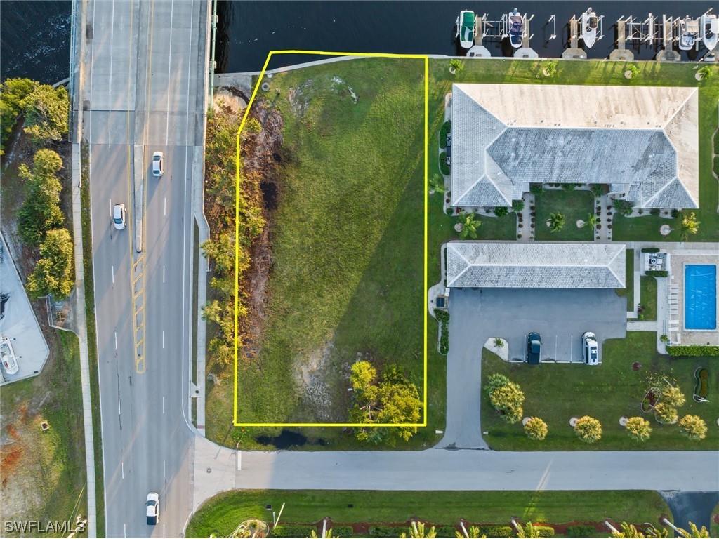 1315 W Marion Avenue Punta Gorda FL 33950 224007536 image1