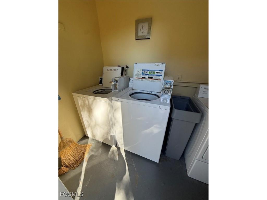 13150 Kings Point Drive #15C Fort Myers FL 33919 2025016628 image13