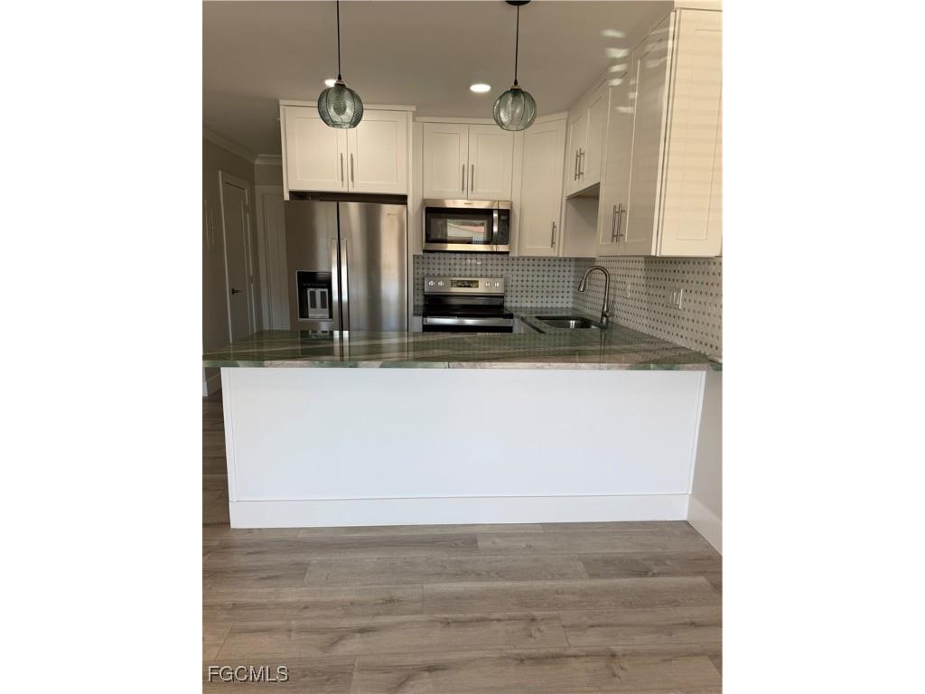 13150 Kings Point Drive #15C Fort Myers FL 33919 2025016628 image5