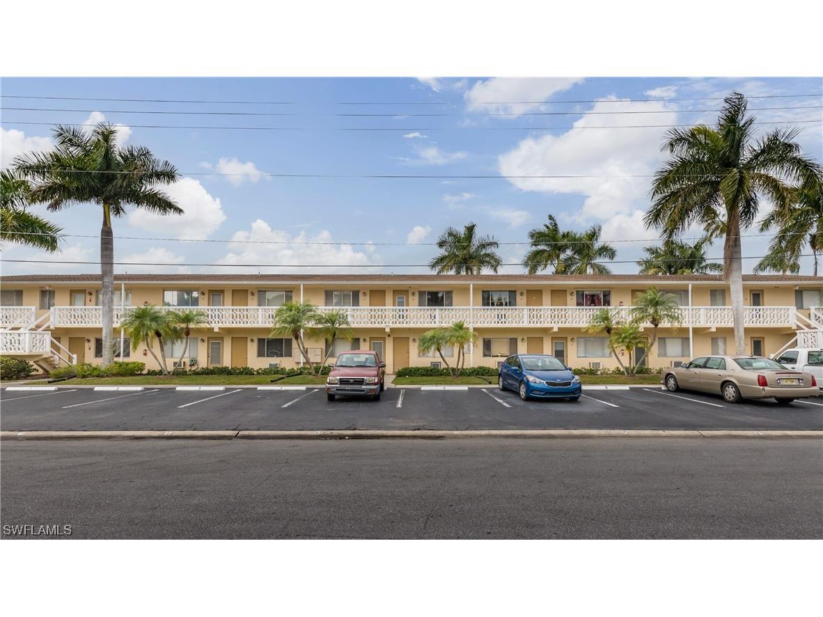 13150 Kings Point Drive #15C Fort Myers FL 33919 223020709 image1