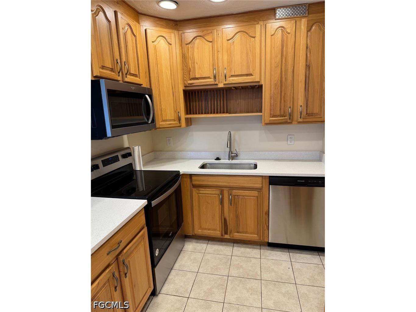 13151 Kings Point Drive #6A Fort Myers FL 33919 2026016302 image5