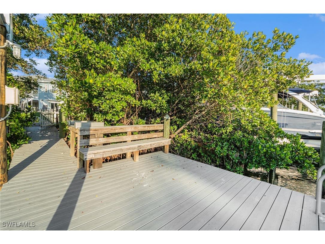 1316 Apollo Beach Boulevard S Apollo Beach FL 33572 225083308 image41