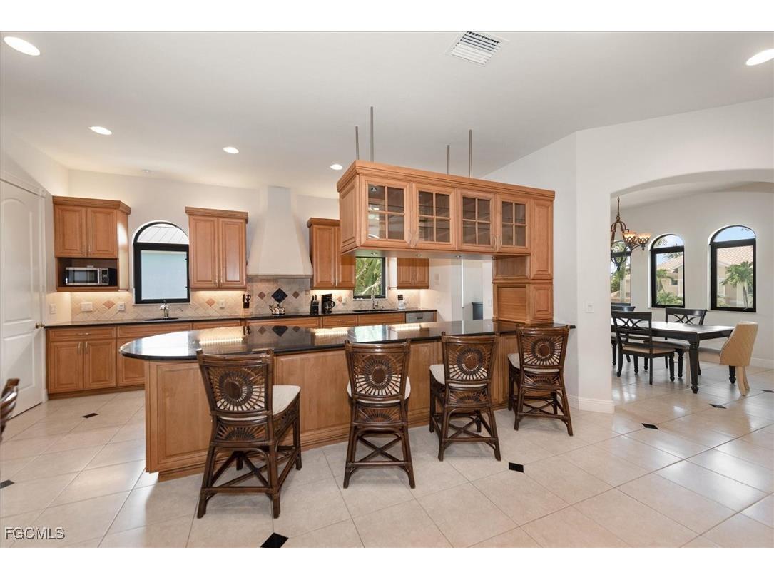 1316 Eagle Run Drive Sanibel FL 33957 2025004967 image10