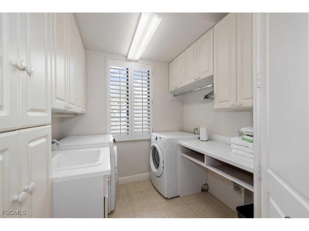 1316 Eagle Run Drive Sanibel FL 33957 2025004967 image24