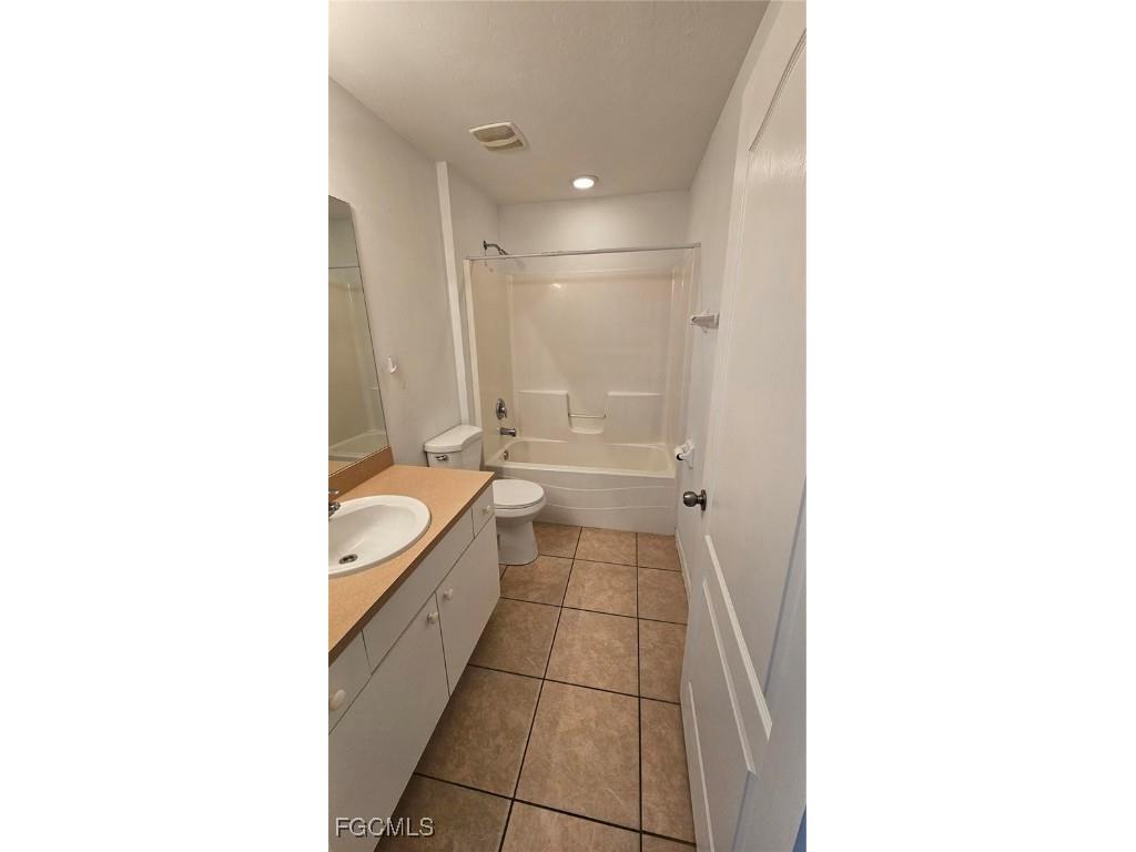 1316 NE 16th Place Cape Coral FL 33909 2025016522 image5