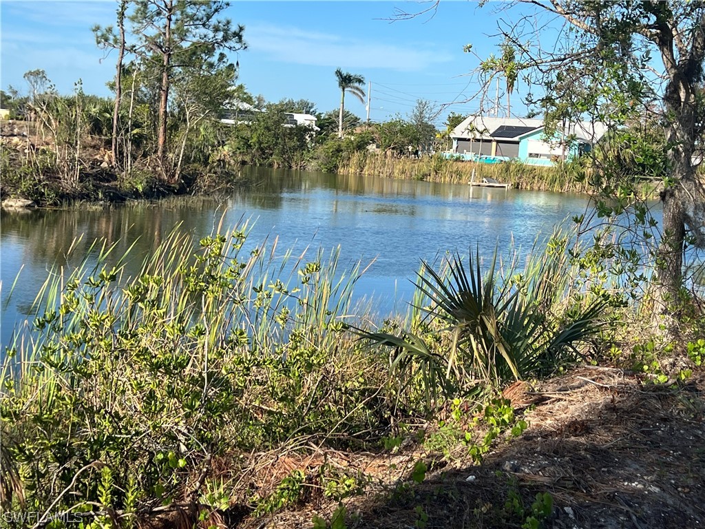 1316 NE 33rd Street Cape Coral FL 33909 223021292 image1