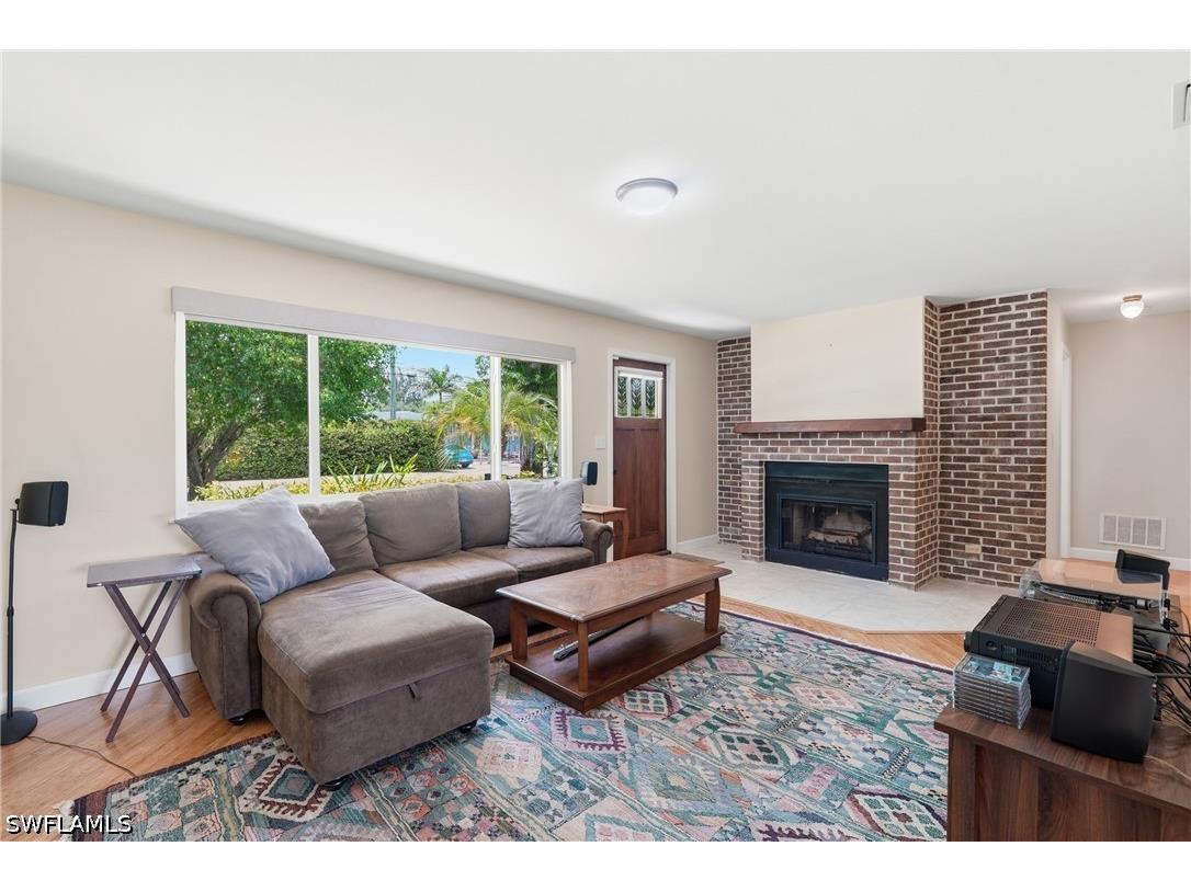 1316 Rordon Avenue Naples FL 34103 226023249 image10