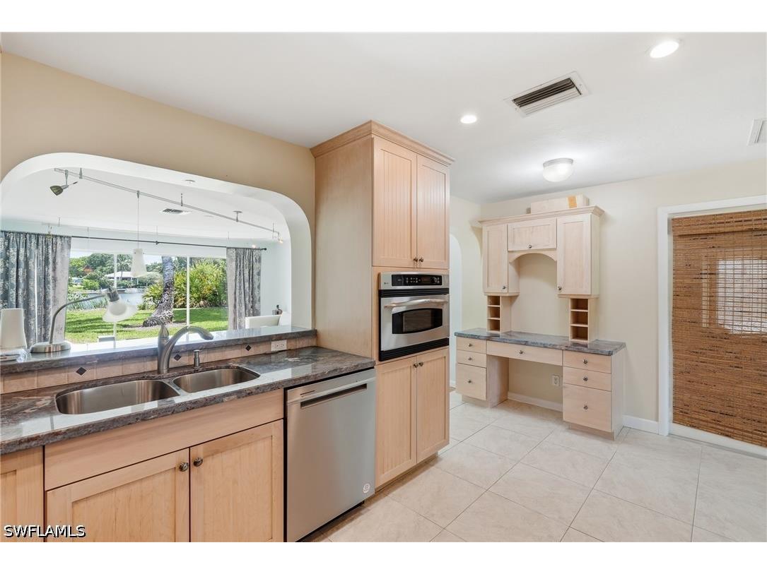 1316 Rordon Avenue Naples FL 34103 226023249 image12