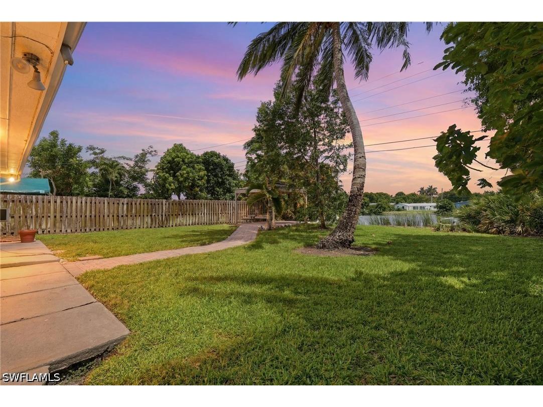 1316 Rordon Avenue Naples FL 34103 226023249 image29