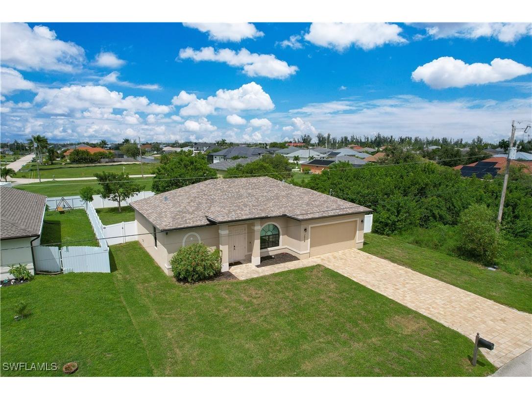 1316 SW 17th Place Cape Coral FL 33991 224072213 image1