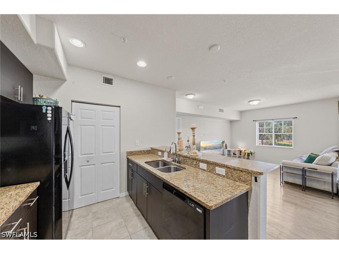 13160 Bella Casa Circle #2111 Fort Myers FL 33966 226014280 image10