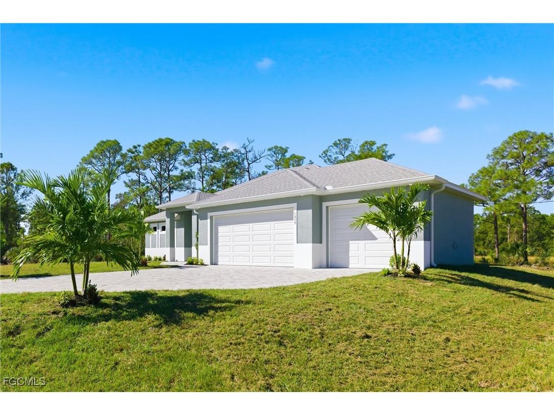 1317 Cortez Avenue Lehigh Acres FL 33972 2025014791 image5