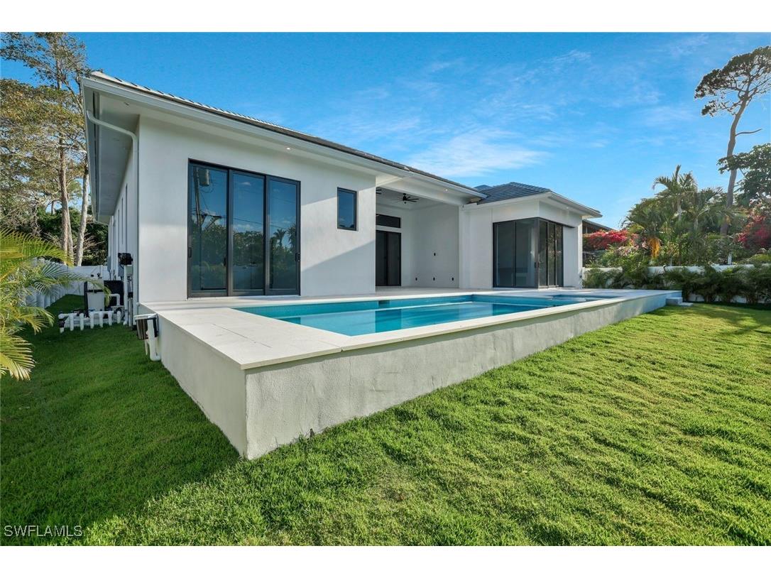 1317 Cypress Woods Drive Naples FL 34103 225076400 image20