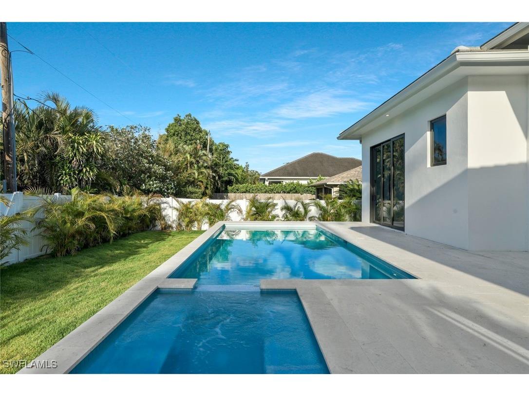 1317 Cypress Woods Drive Naples FL 34103 225076400 image21