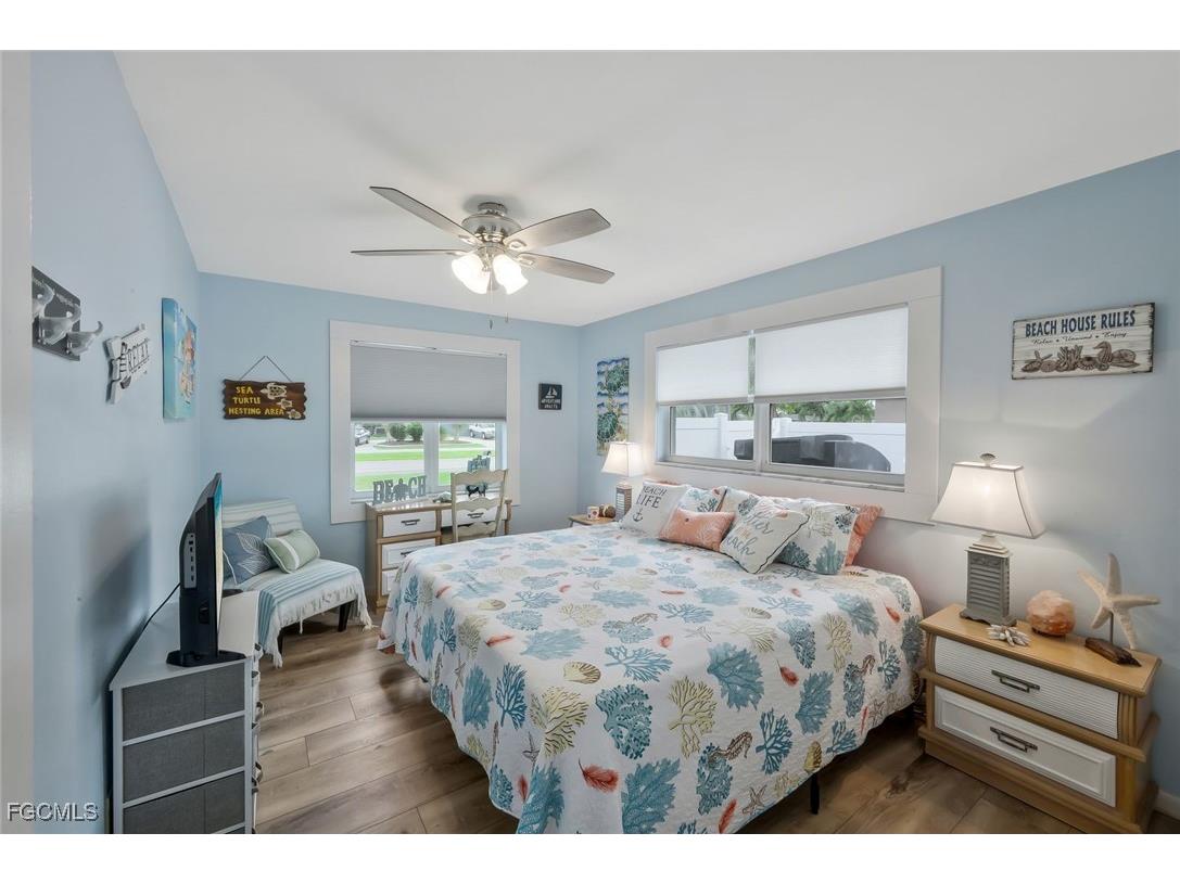 1317 Everest Parkway Cape Coral FL 33904 2025010980 image19