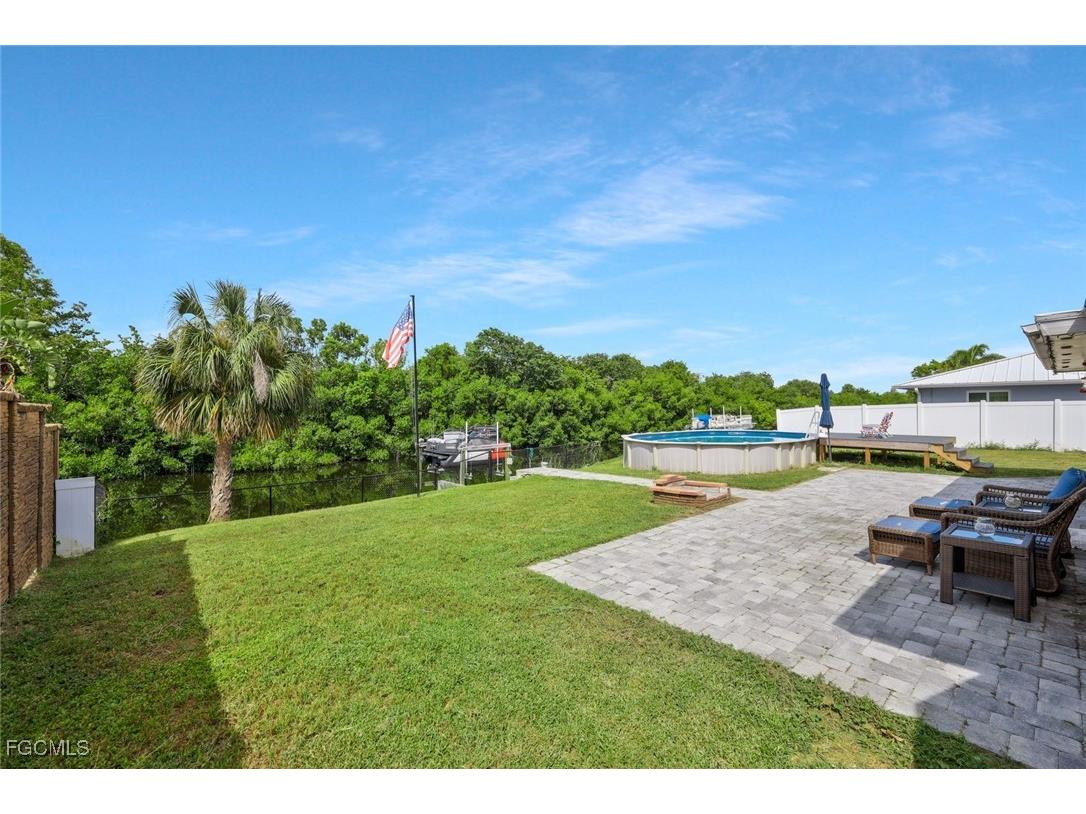 1317 Everest Parkway Cape Coral FL 33904 2025010980 image25