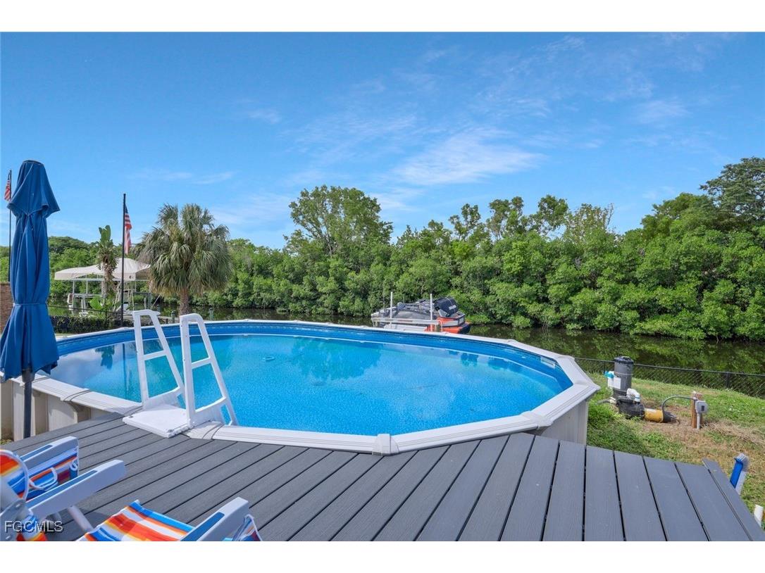 1317 Everest Parkway Cape Coral FL 33904 2025010980 image29