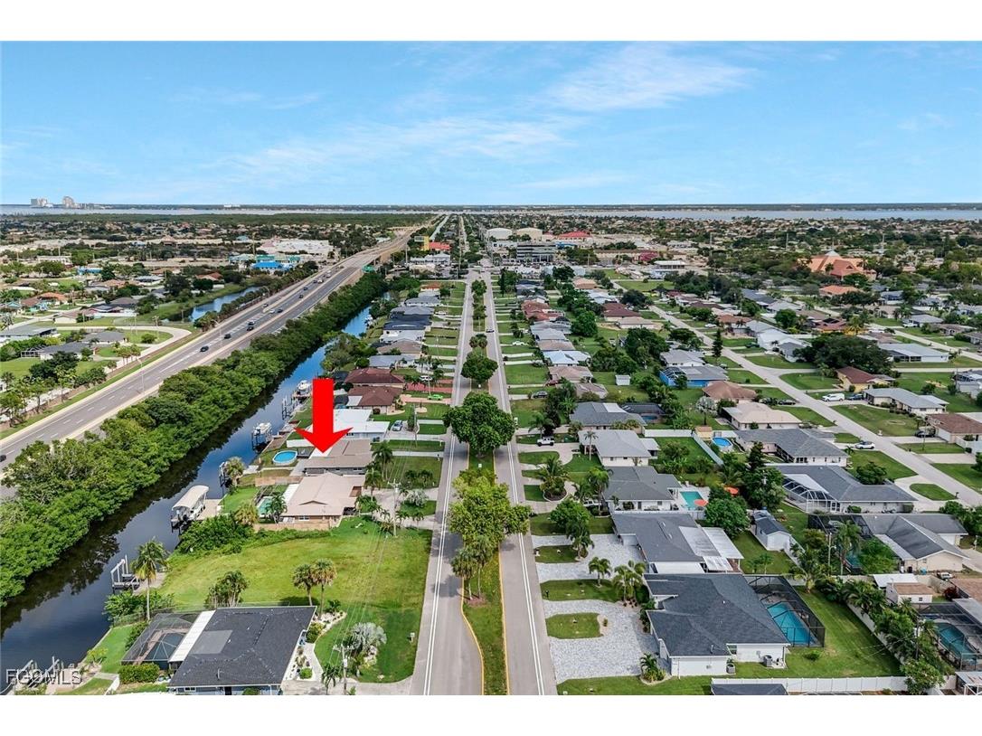 1317 Everest Parkway Cape Coral FL 33904 2025010980 image37