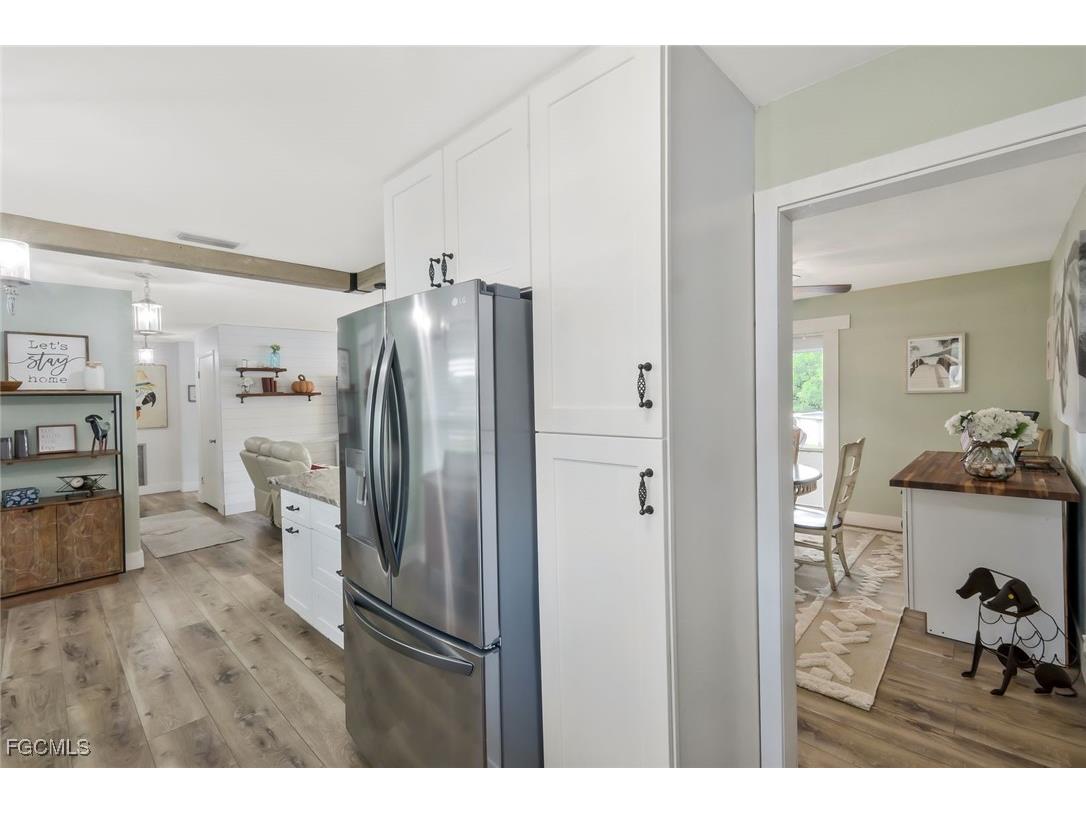 1317 Everest Parkway Cape Coral FL 33904 2025010980 image9