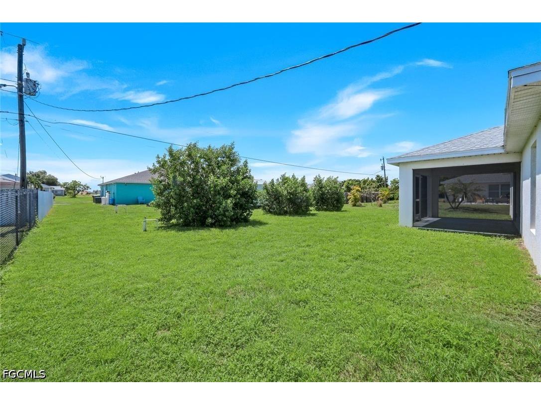1317 NE 9th Avenue Cape Coral FL 33909 2026028391 image25