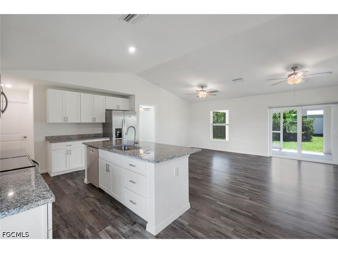 1317 NE 9th Avenue Cape Coral FL 33909 2026028391 image8