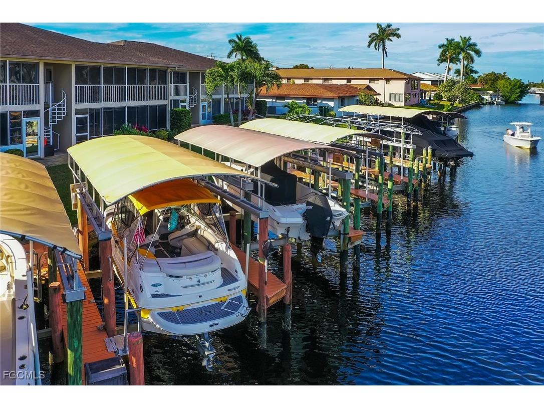 1317 SE 46th Lane #104 Cape Coral FL 33904 2025024979 image36