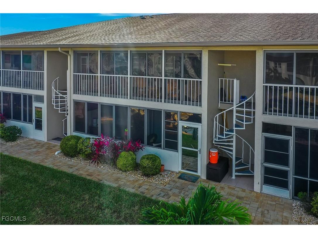 1317 SE 46th Lane #104 Cape Coral FL 33904 2025024979 image5