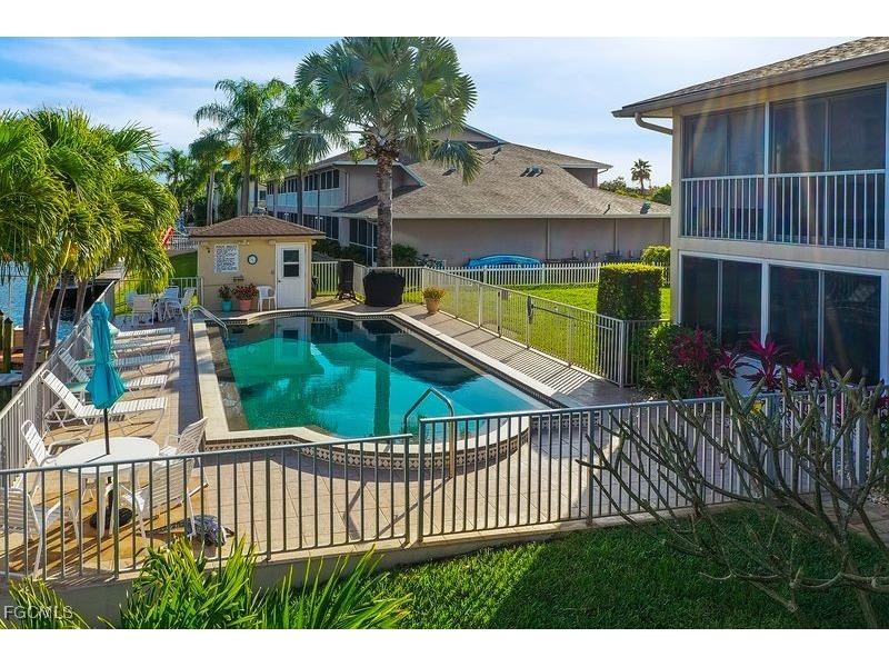 1317 SE 46th Lane #104 Cape Coral FL 33904 2025024979 image6
