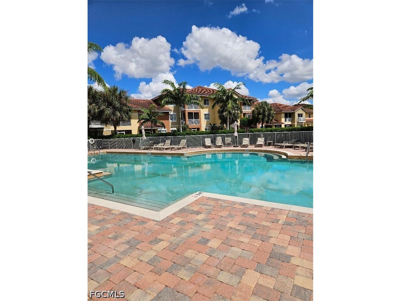 13170 Bella Casa Circle #293 Fort Myers FL 33966 2026024510 image3