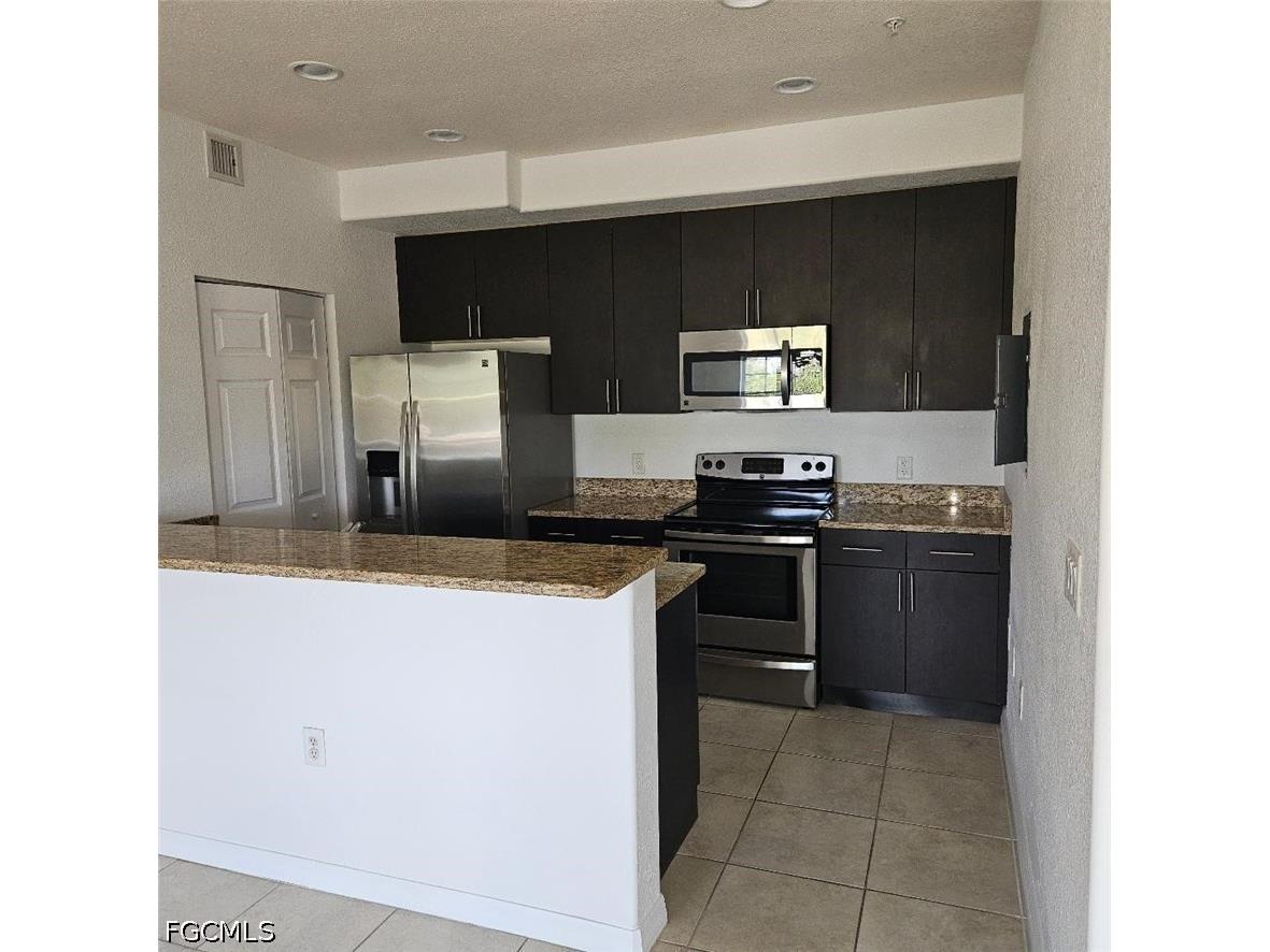 13170 Bella Casa Circle #293 Fort Myers FL 33966 2026024510 image8