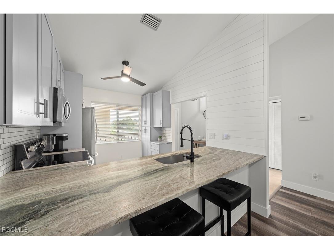 13170 White Marsh Lane #200 Fort Myers FL 33912 2025016878 image23