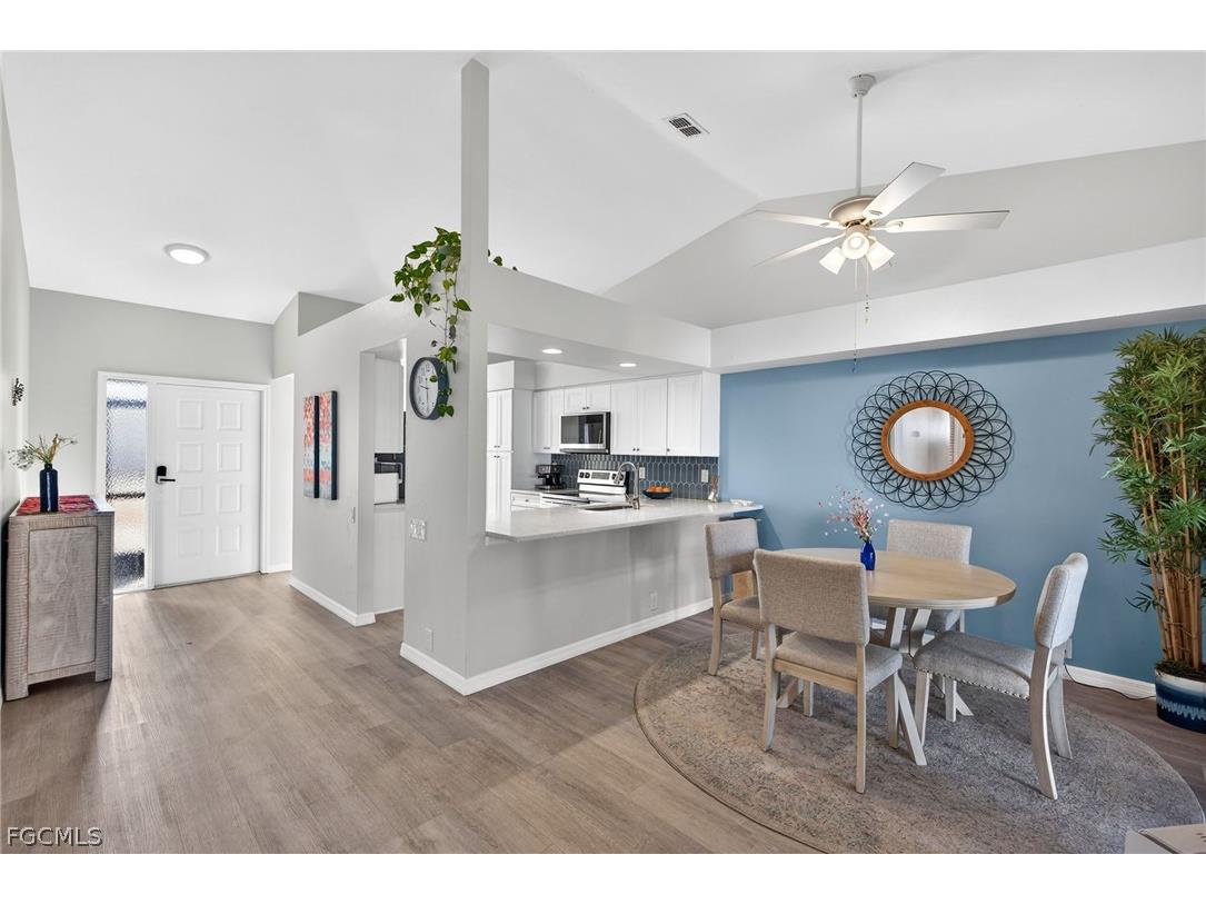 13171 Regent Circle Fort Myers FL 33966 2026007742 image8