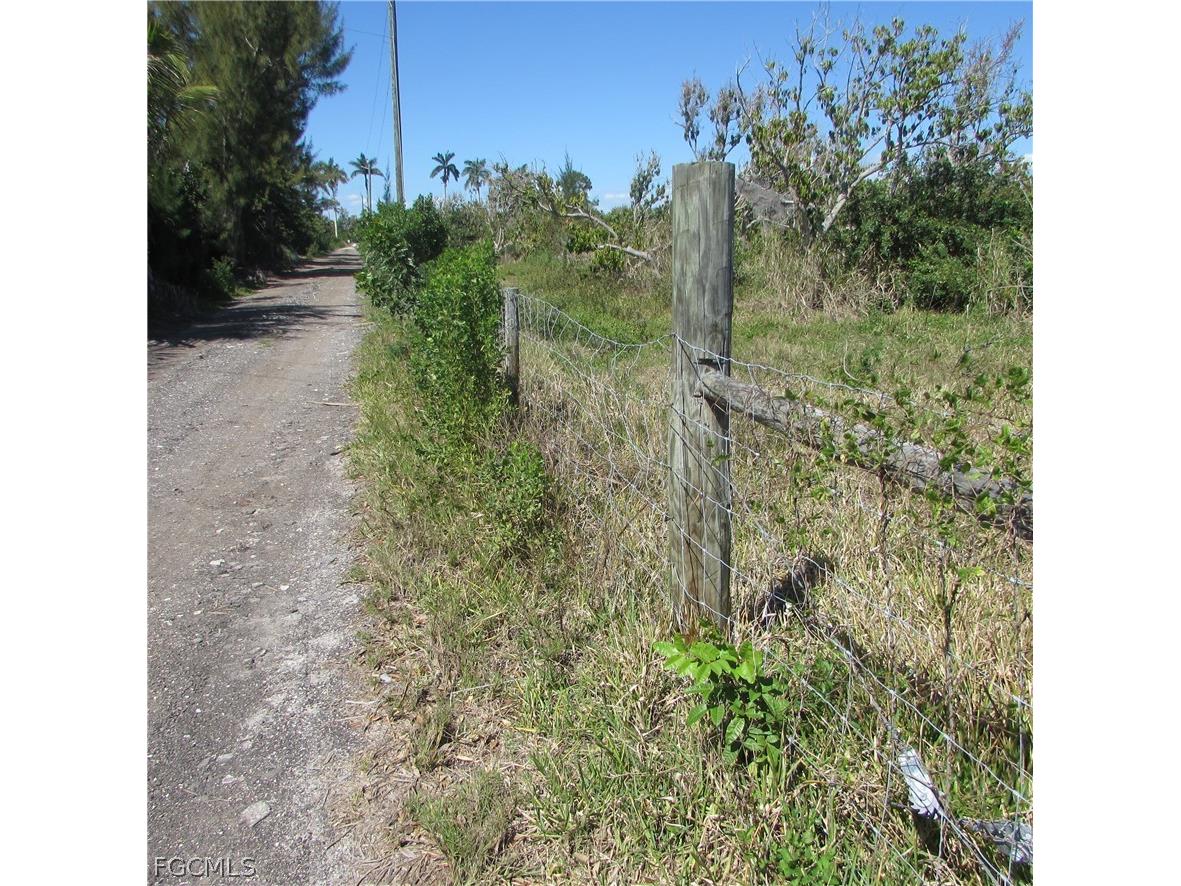 13171 Samadani Lane Bokeelia FL 33922 2026013859 image16
