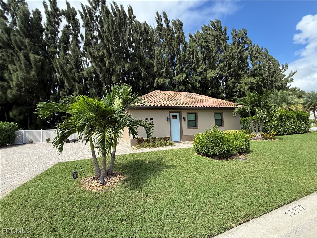 13172 Golden Palms Circle Fort Myers FL 33913 2025013360 image17