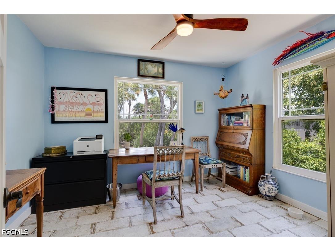 1318 Junonia Street Sanibel FL 33957 2026025188 image16