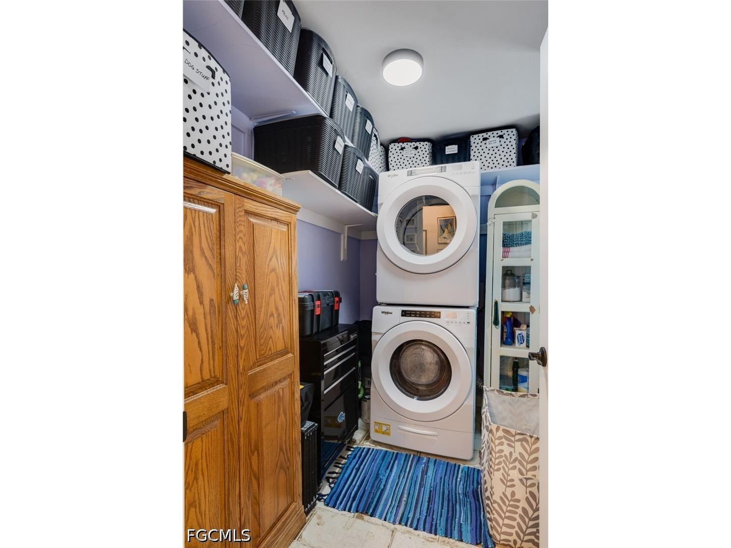 1318 Junonia Street Sanibel FL 33957 2026025188 image23