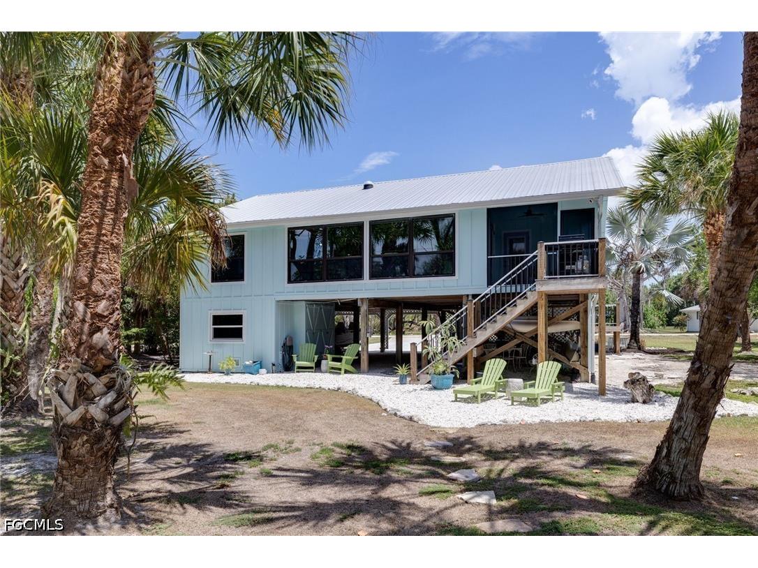 1318 Junonia Street Sanibel FL 33957 2026025188 image31