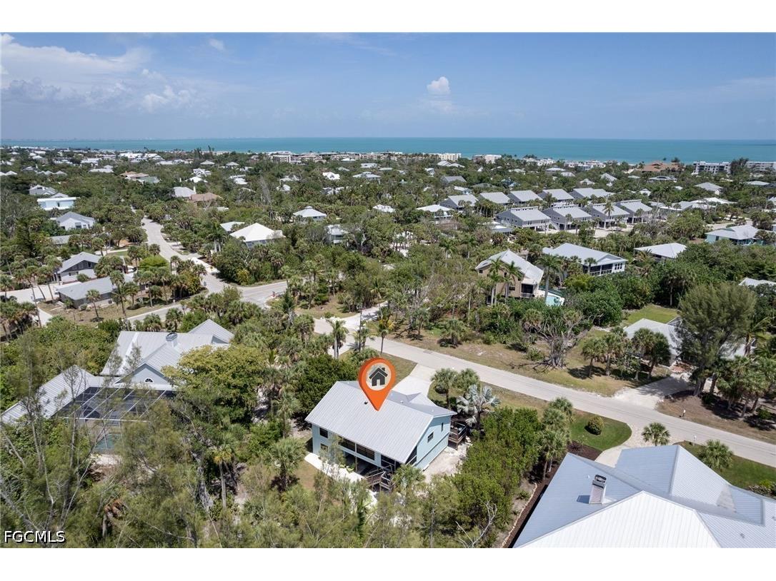 1318 Junonia Street Sanibel FL 33957 2026025188 image34