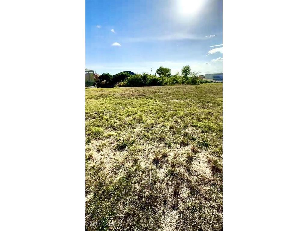 1318 NE 9th Avenue Cape Coral FL 33909 225051874 image2