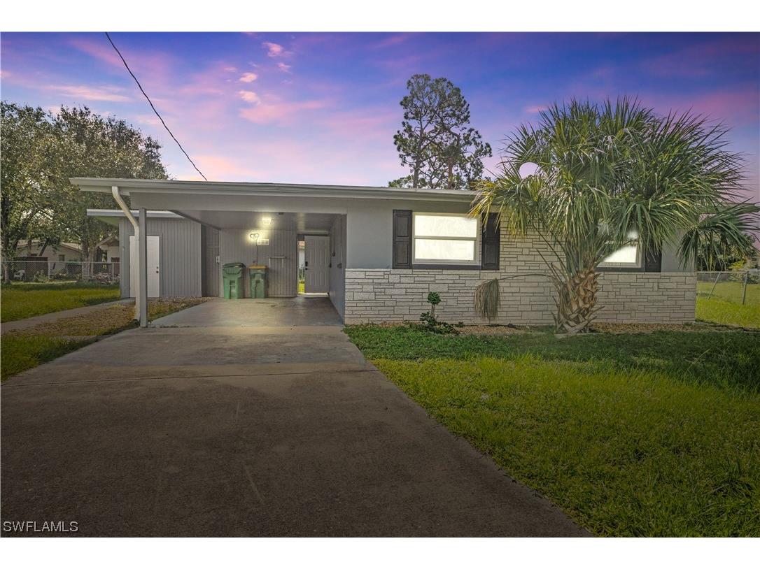 1318 Pine Court Port Charlotte FL 33980 223067694 image1