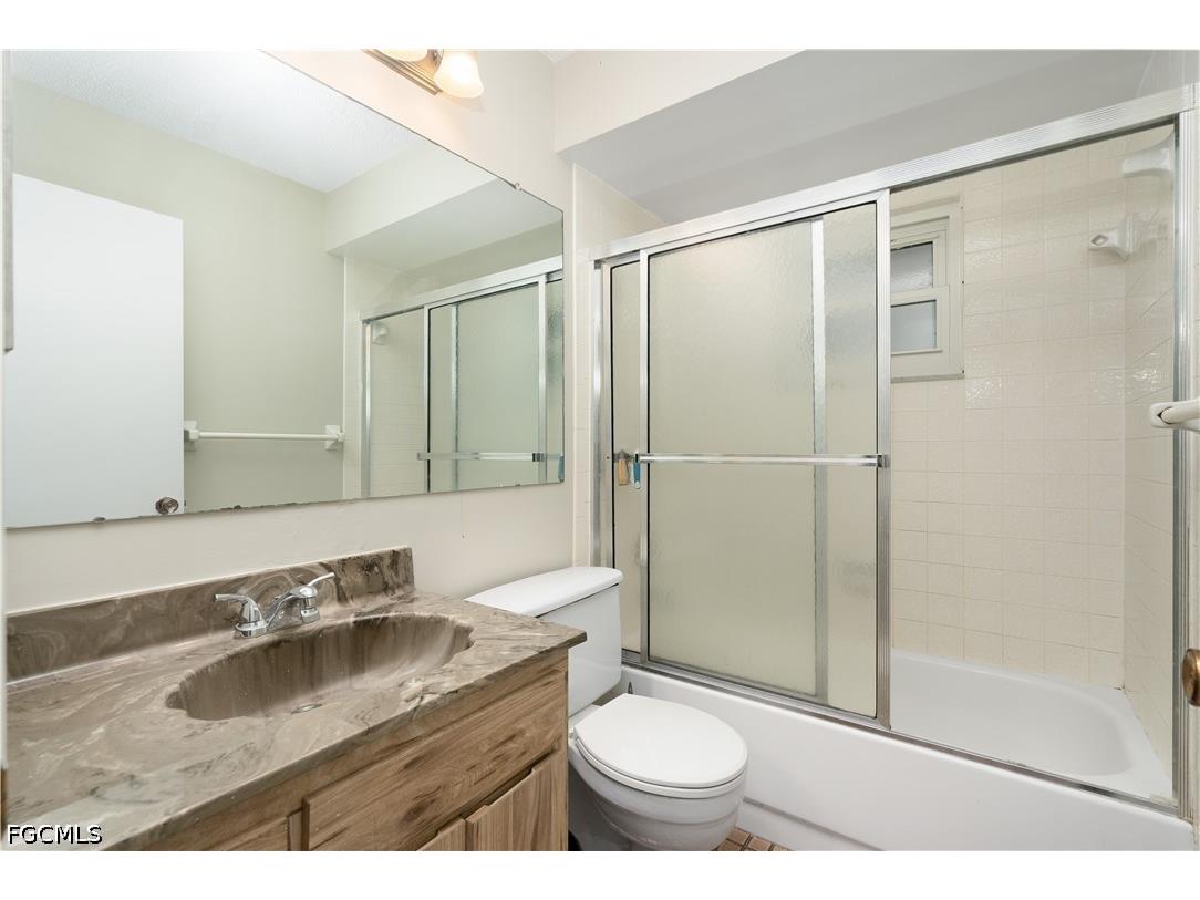 1318 SE 14th Street Cape Coral FL 33990 2026014314 image16